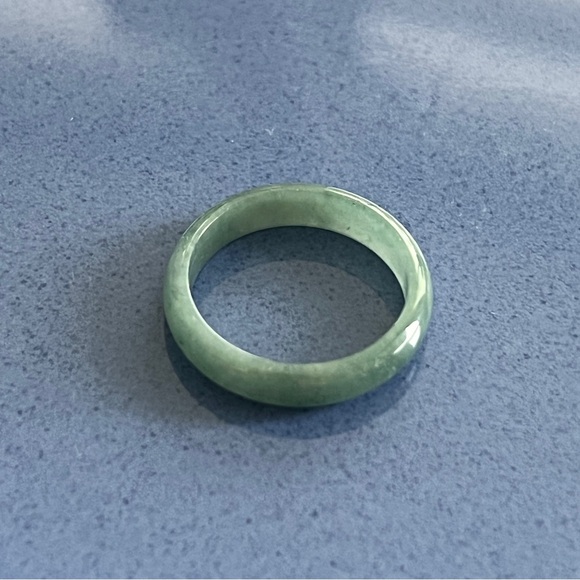 Guatemala Jade ring - Picture 6 of 8